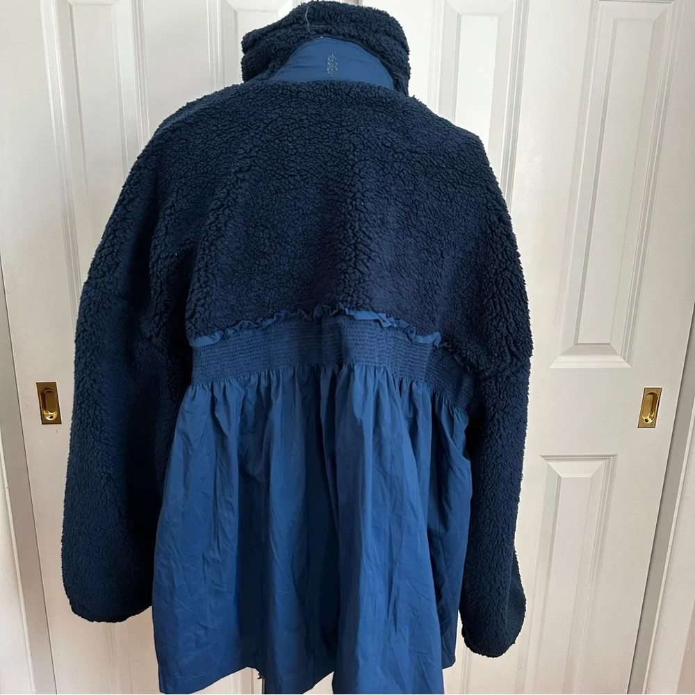 Free People Ain’t She Lovely Jacket Blue Flowy Skirted Fleece Slouchy Boho S - Picture 6 of 7